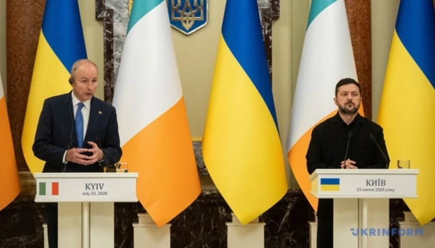 Президент Володимир Зеленський під час спільної пресконференції з прем'єр-міністром Ірландії Мікхолом Мартіном у Києві 23
