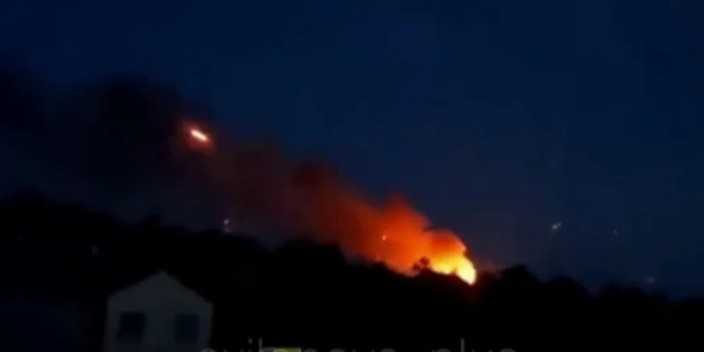 Масштабна пожежа та вибухи на складі боєприпасів у тимчасово окупованому Донецьку
