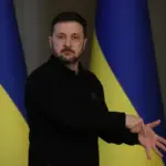 Президент Володимир Зеленський під час спілкування з журналістами на саміті «Україна і країни Нордично-Балтійської вісімки»