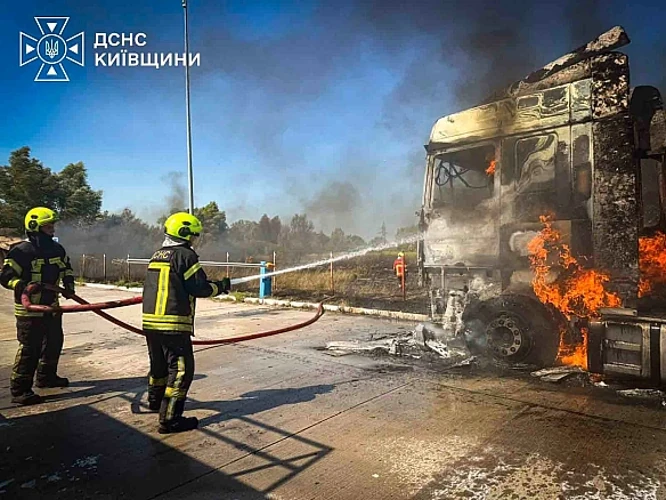 Наслідки ударів по Запорізькому району (фото Запорізької ОВА)