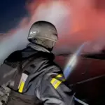 Дим над складськими приміщеннями у Бучанському районі ввечері 28 серпня