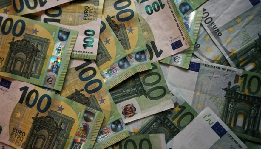 Офіційний курс долара 25 вересня становить 44,97 грн